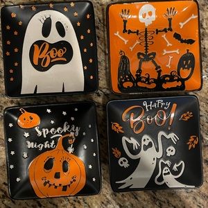 Eli+ Ana spooky mini plates